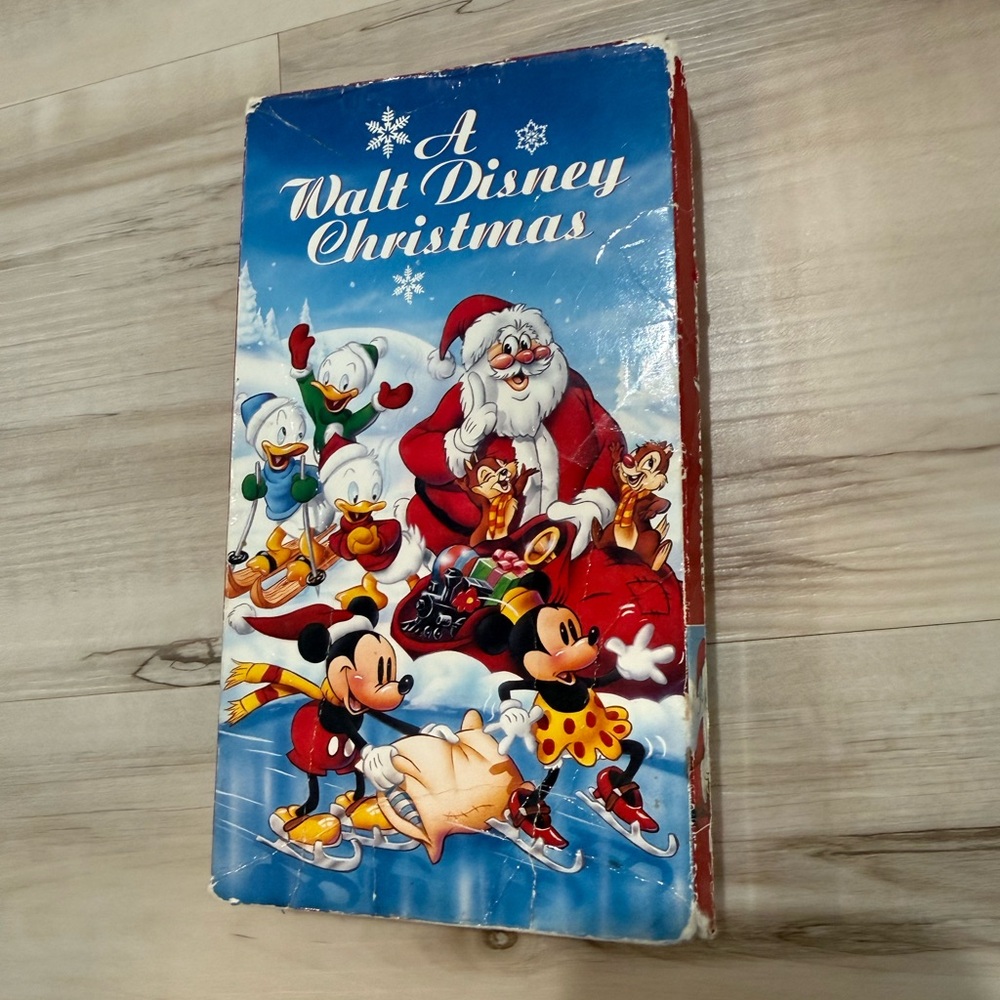 A Walt Disney Christmas VHS